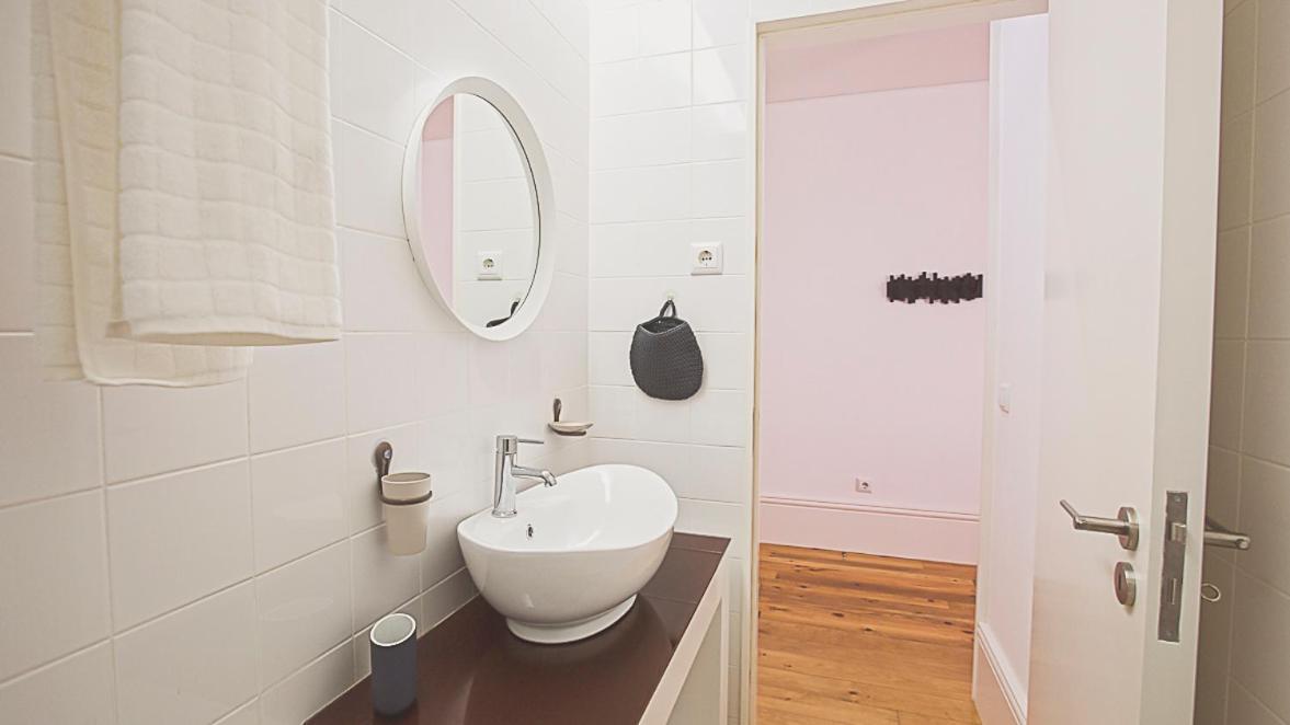 Bmyguest - Almada Garden Apartment Porto Bagian luar foto